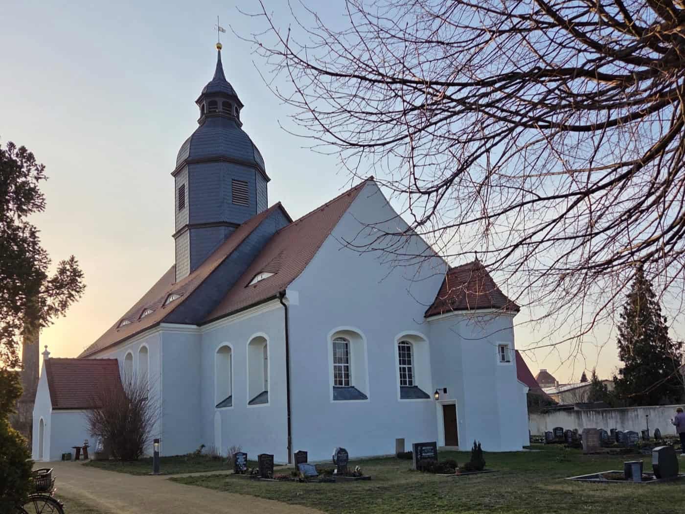 Dorfkirche Walda: Putzschäden beseitigt