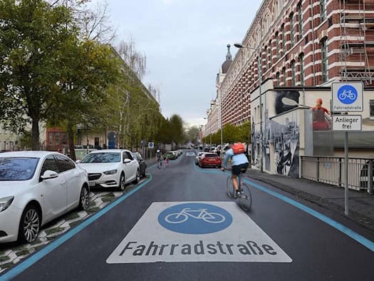 Die Nonnenstraße in Leipzig: So könnte sie als Fahrradstraße aussehen. Visualisierung: Ökolöwe