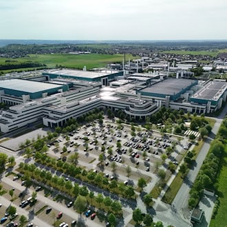 Arbeiten in einer der modernsten Herstellern von Halbleitern in Dresden 