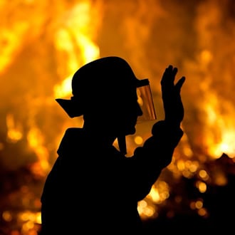Hexenfeuer zur Walpurgisnacht: Feuerwehr rät zur Vorsicht