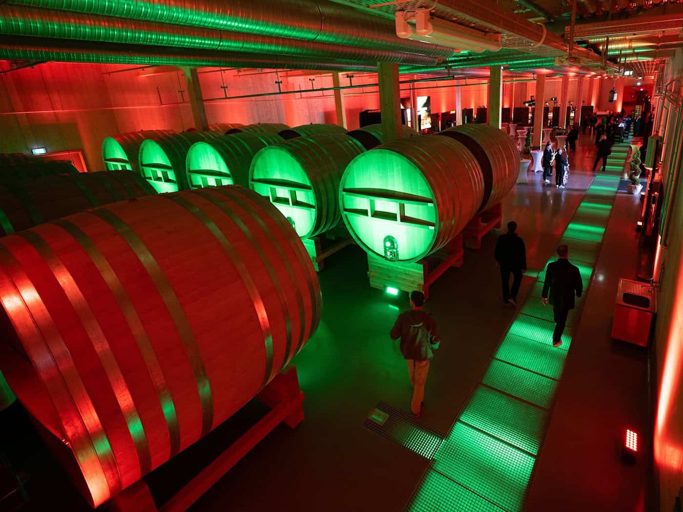 Jägermeister eröffnet neues Fasslager in Kamenz