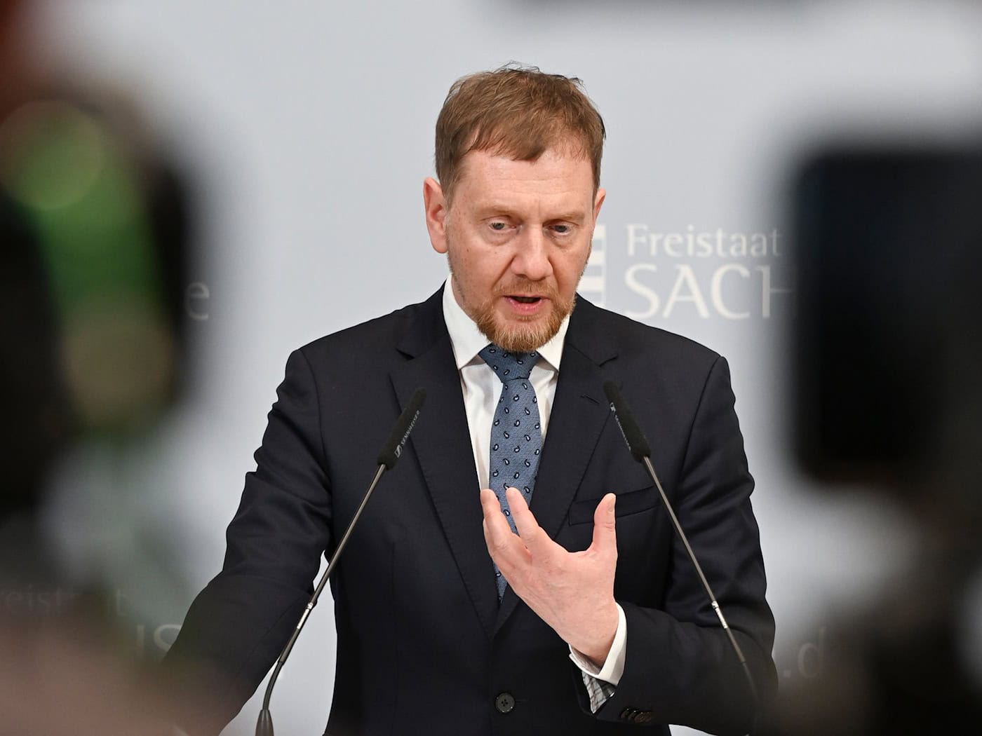 Kretschmer urges speed for rail projects to Eastern Europe