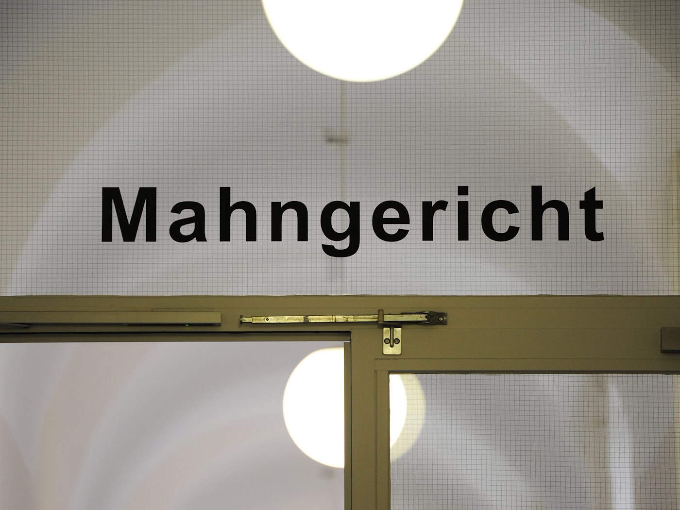 Mahngericht: Sachsen-Anhalt will mit Partnern neu verhandeln