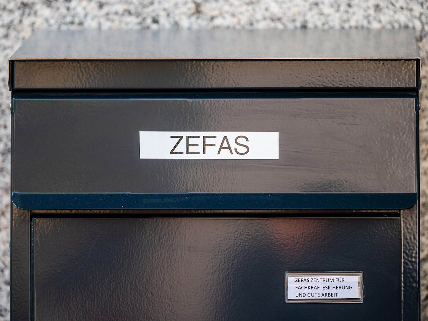 Neuer Leitfaden hilft Firmen bei Integration Geflüchteter