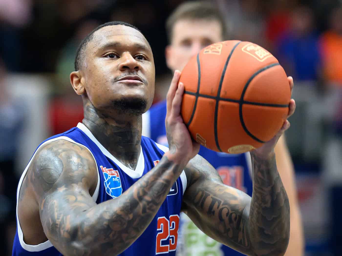 Weißenfels stopuje Hamburgsku dobyćersku seriju