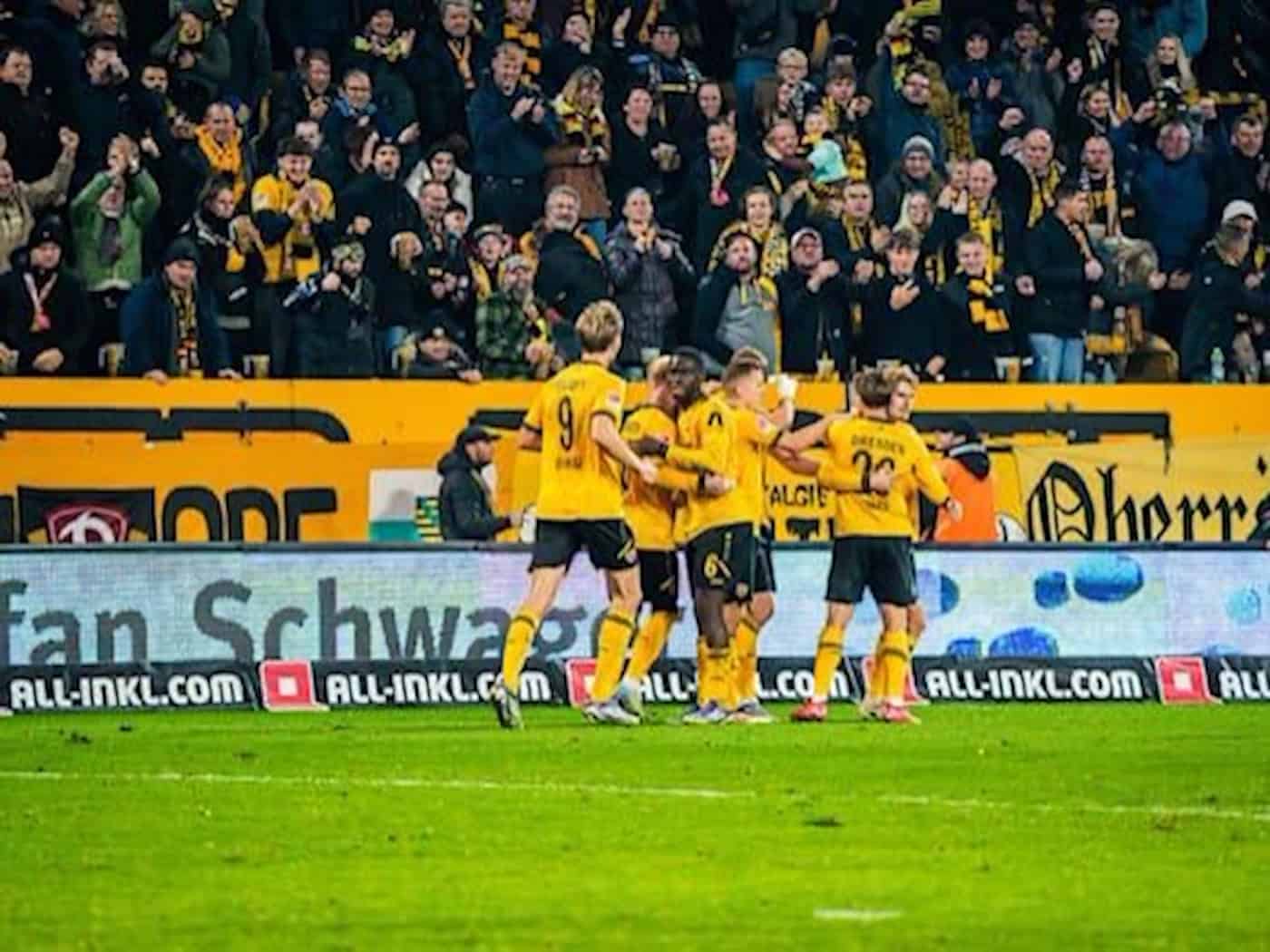 Big Points gegen FCK: Dresden hat den Klassenerhalt vor Augen