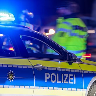 68-Jährige fährt bei Leipzig in den Gegenverkehr