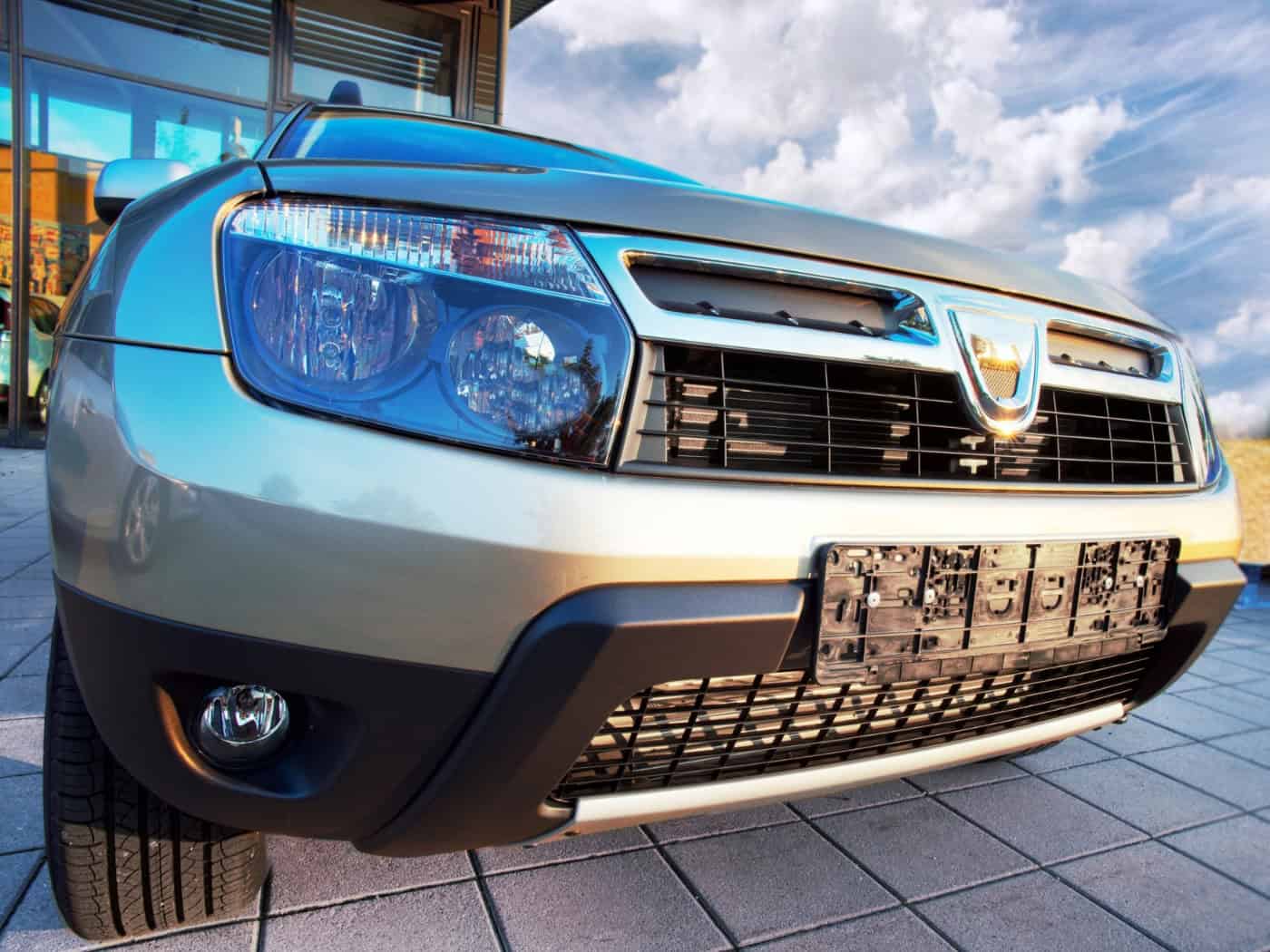 Wurden Sie von einem Dacia abgedrängt? Polizei sucht Opfer einer nächtlichen Irrfahrt
