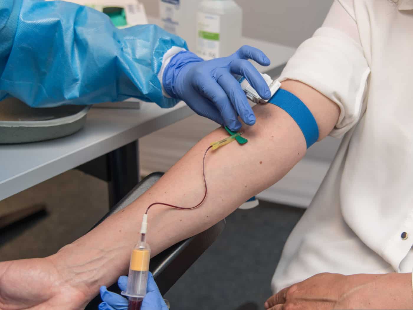Tiny amounts of diseased cells in the blood can now be reliably detected - even before the first symptoms appear.