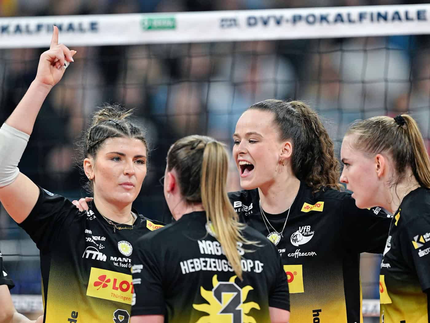 Dresden volleyball players pick up Suhl's top attacker