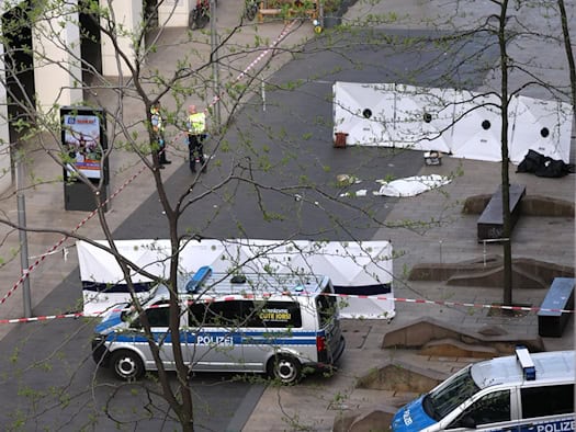 Greens thank helpers after death drive in Leipzig