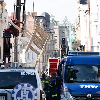 Hauseinsturz in Görlitz: Verkehr wegen Einsatz eingeschränkt