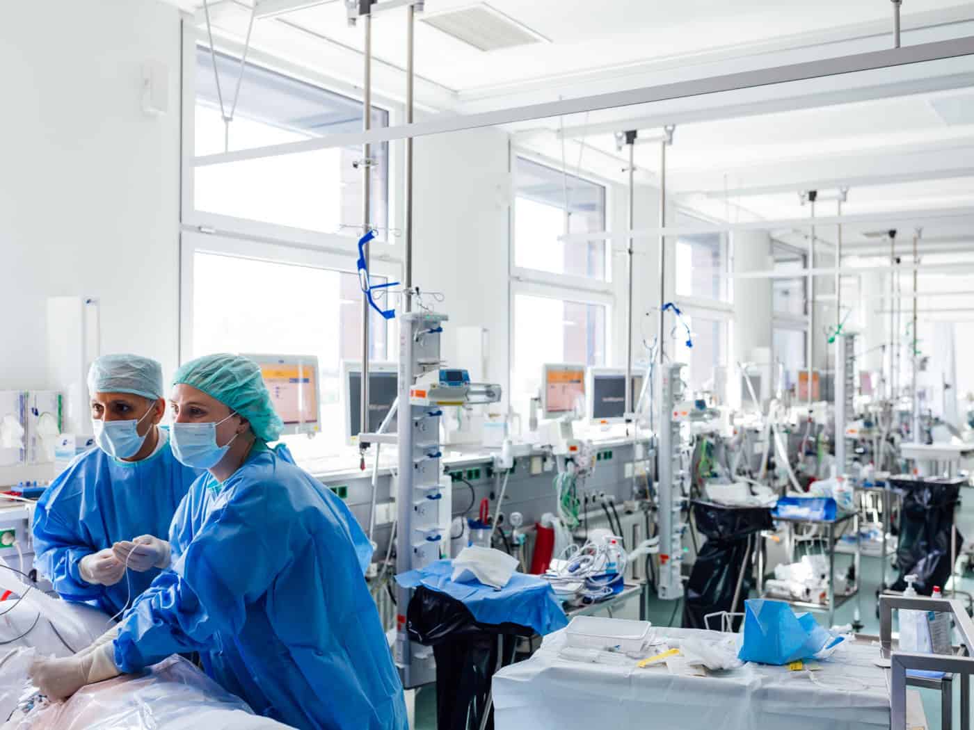 This room replaces the intensive care unit for nine out of ten heart patients: the PACU at the Leipzig Heart Center.