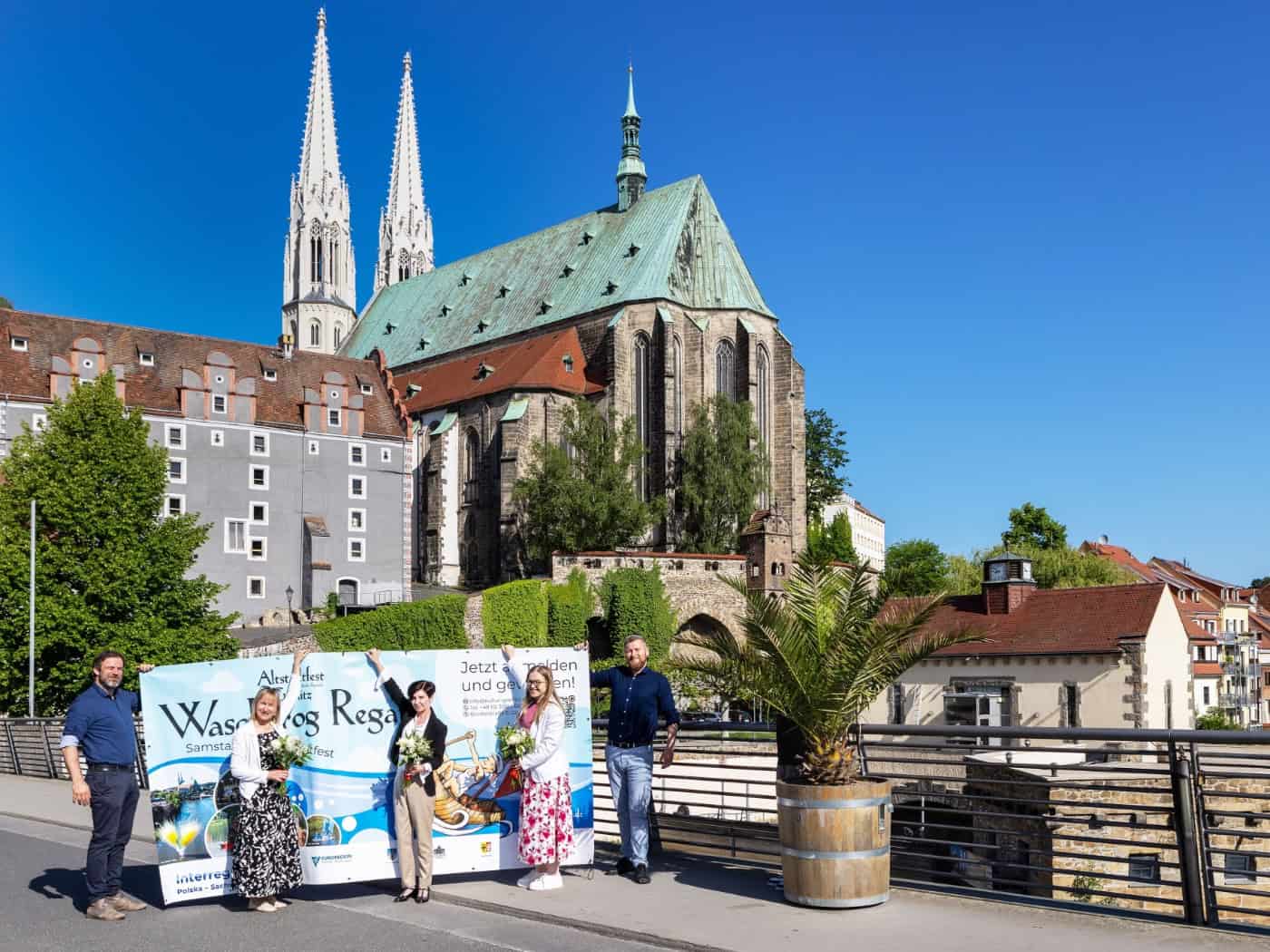 Schiffsparade und Stollenkrone: Die Europastadt feiert 