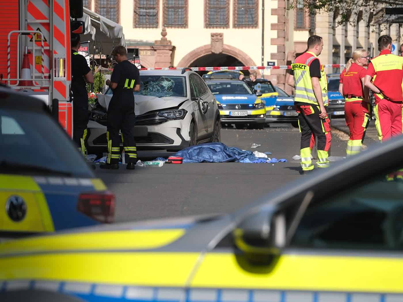 Nach Amokfahrt: Verletzter in Leipzig weiter in Behandlung