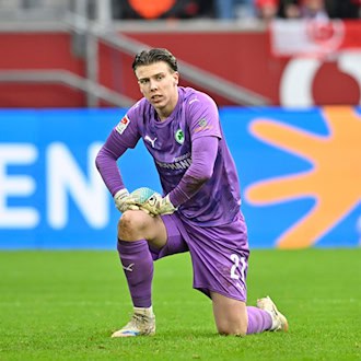 RB Leipzig verlängert mit Torhüter Schlieck