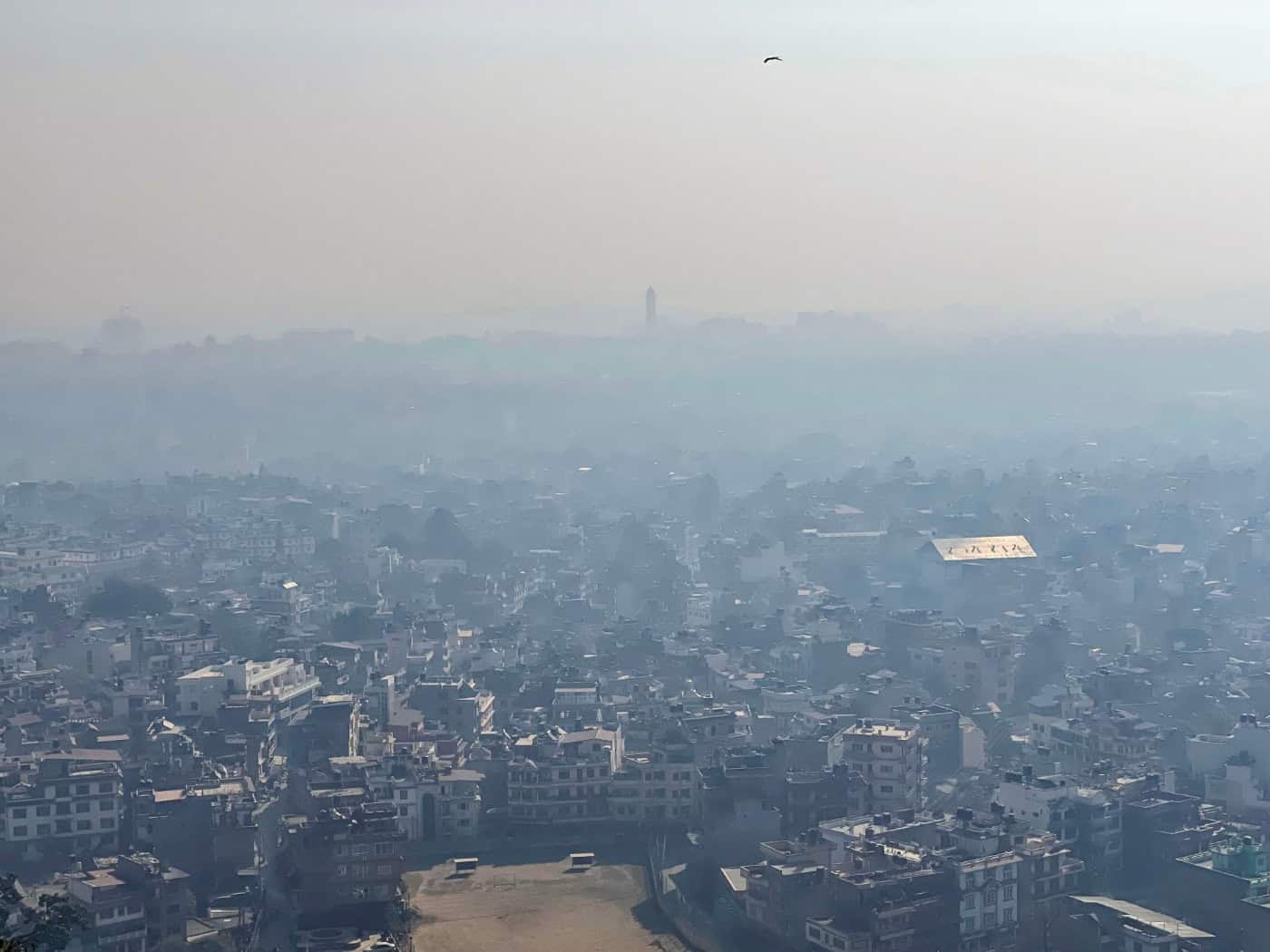 Dichter Dunst über Kathmandu, Nepal. Forscher aus Leipzig untersuchen, wie Smog in Millionenstädten das Klima beeinflusst.