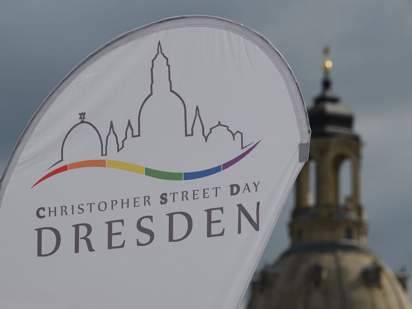 Streit um Dresdner CSD: Organisatoren ziehen vor Gericht