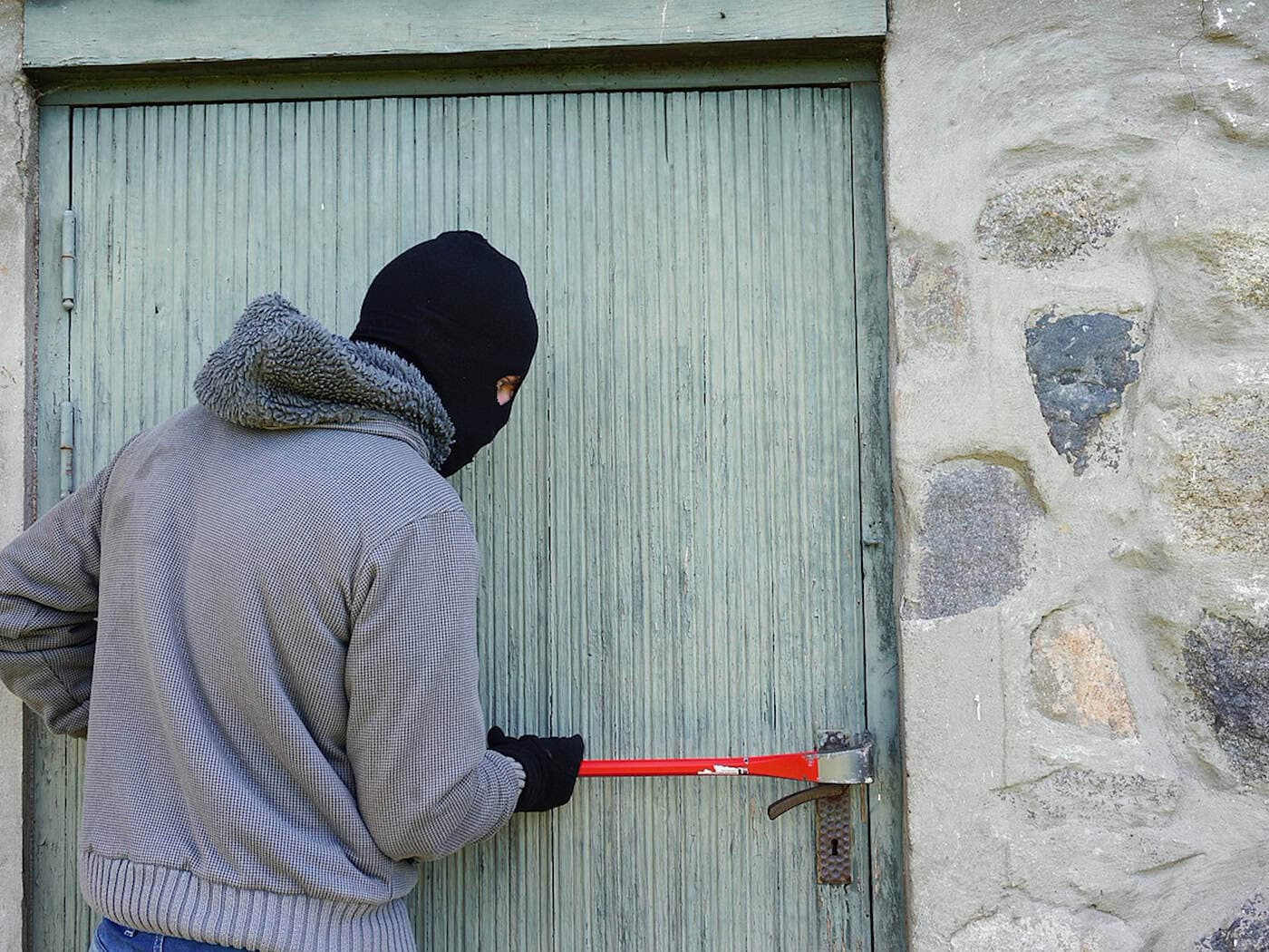 Einbruch in Weinböhla: Diebe stehlen Schmuck und Bargeld