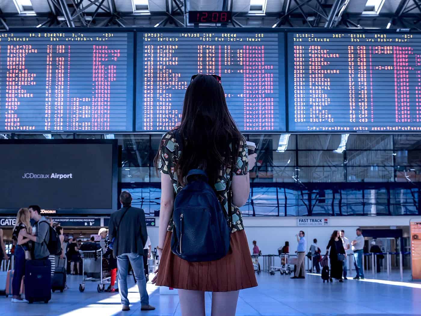 Flughafen Prag steigert Gewinn und investiert Milliarden