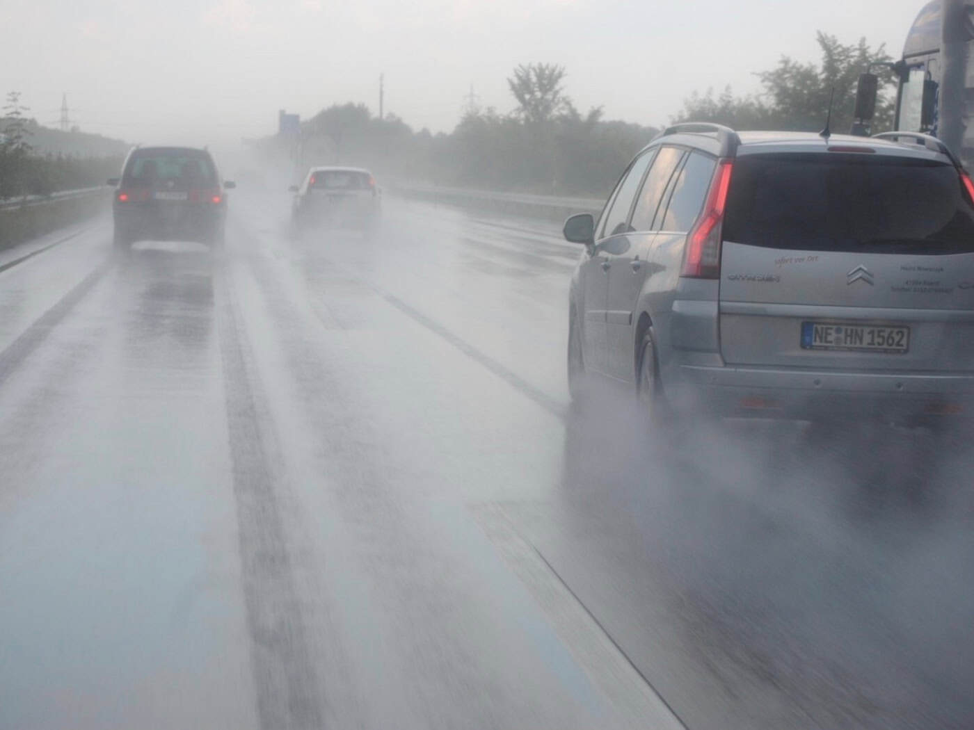 Aquaplaning auf der A 4 bei Nieder Seifersdorf