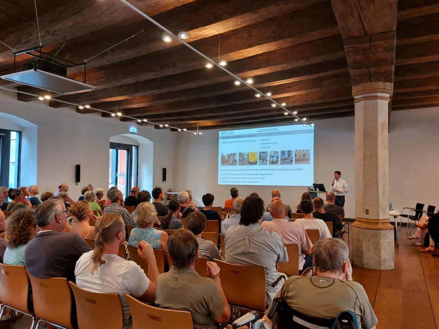 Meißner diskutieren über die Zukunft des Verkehrs in der Altstadt