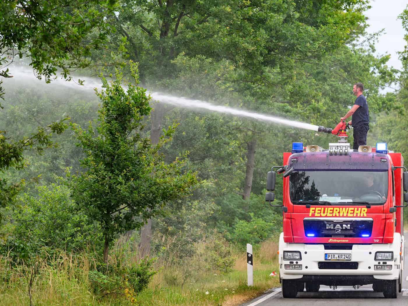 Brand in Gohrischheide breitet sich rasch aus