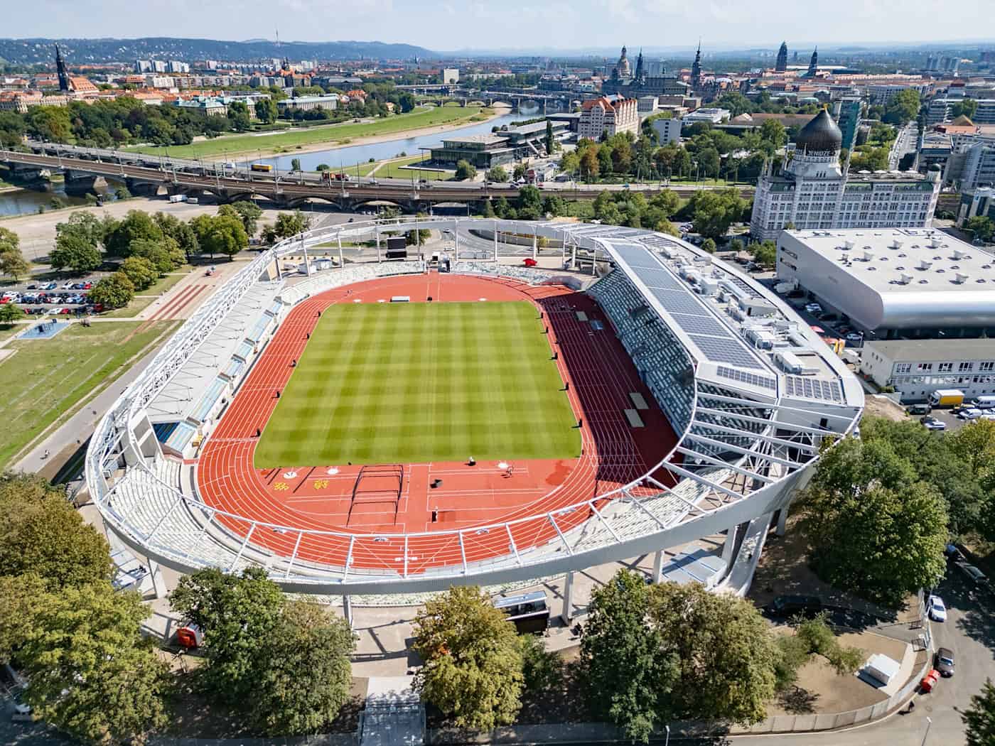 FC Landtag Sachsen zeigt Teamgeist vor WM-Start