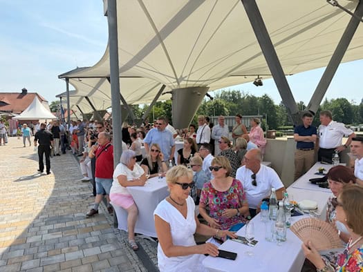Sommerfest des Landkreises Meißen: Nur drei kamen im Anzug 