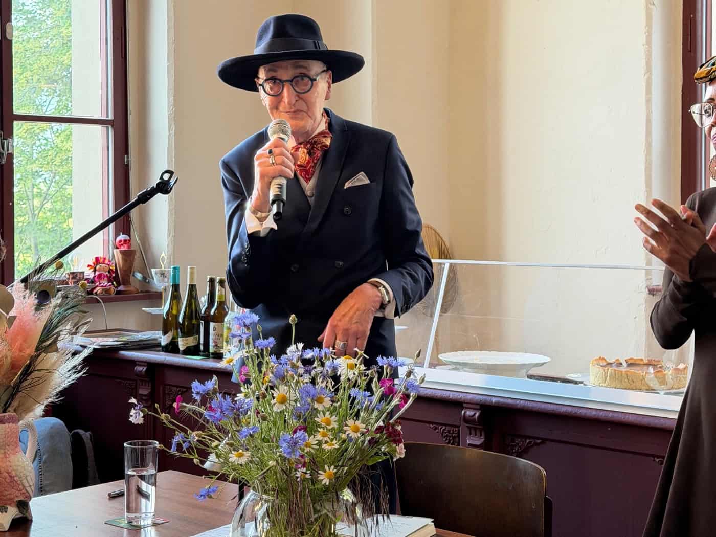 Hipster Opa beim Meißner Literaturfestival: „Zum Jungsein bist du nie zu alt”