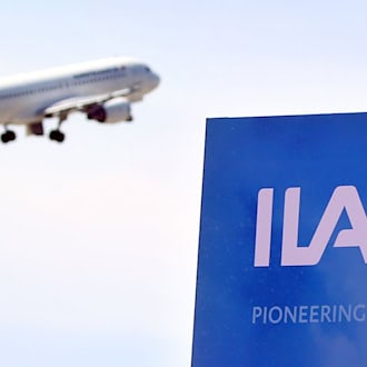 Länder schmieden Kooperation für klimafreundliches Fliegen