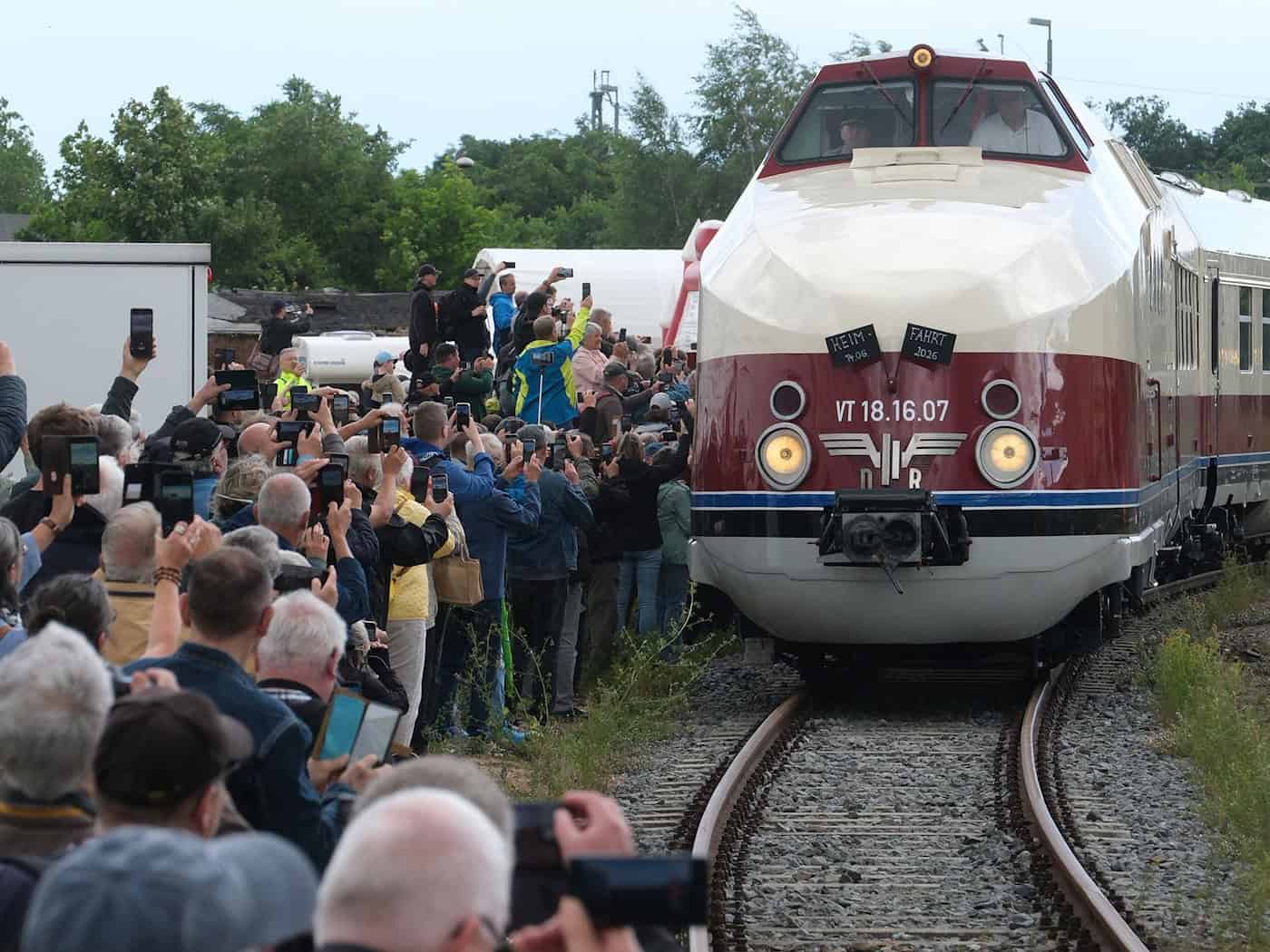 The legendary GDR express train is back