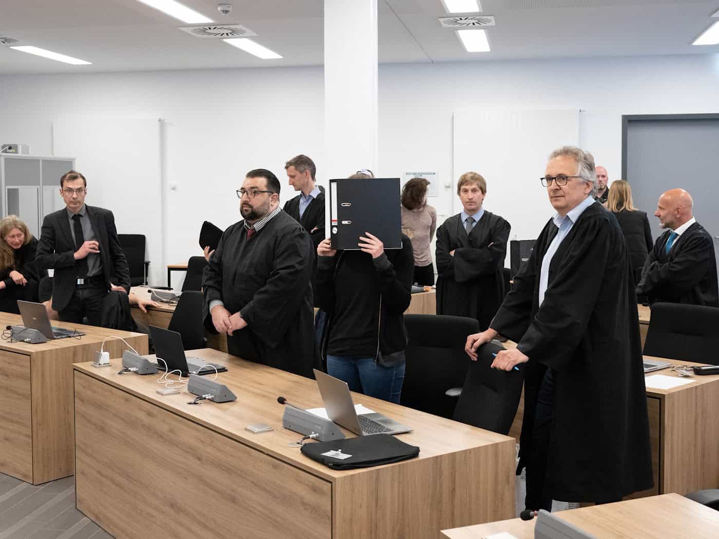 Linksextremer verweigert Aussage: BGH bestätigt Beugehaft