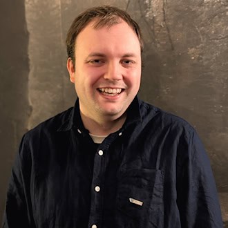 Bus und Klinik