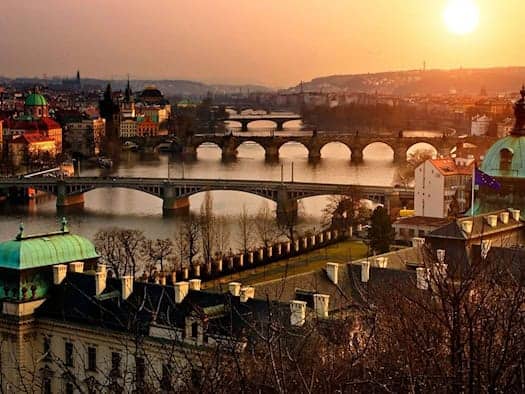 Sommer in Prag: Besucherzahlen wachsen, Hotelpreise steigen
