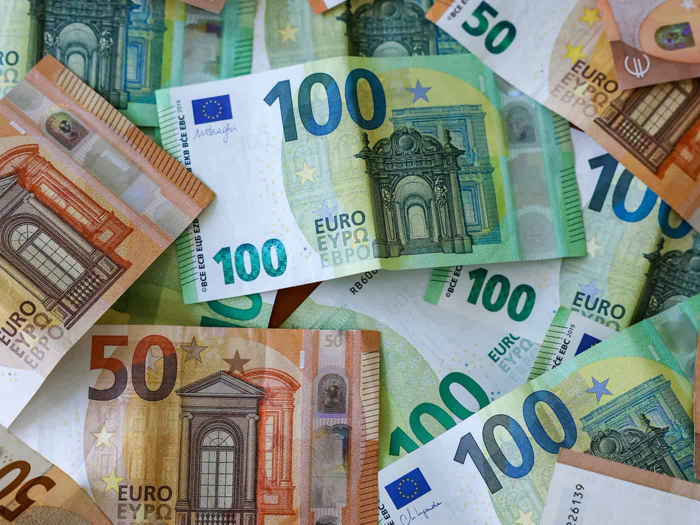 Saské obce drasticky omezují investice