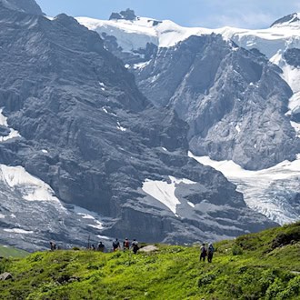 Schweizer Alpen: Vermisste Wanderin tot aufgefunden