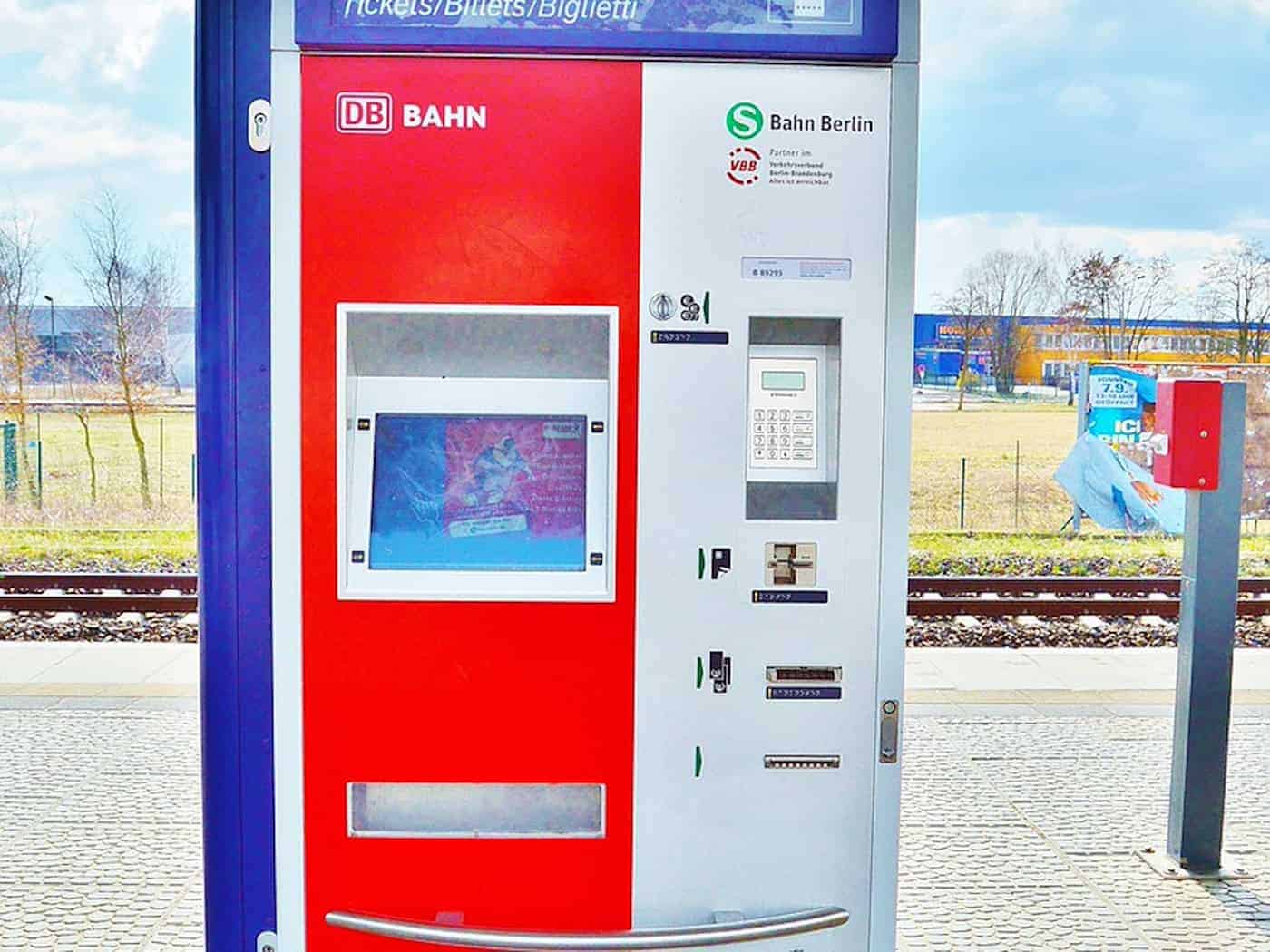 Fahrkartenautomat in Weinböhla gesprengt und vollständig zerstört
