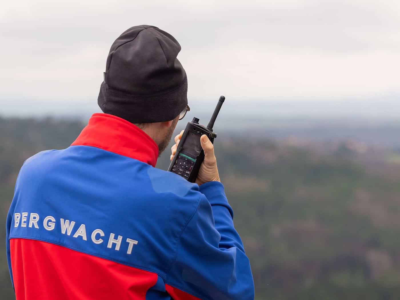 Mountain Rescue Warns Against Carelessness While Hiking