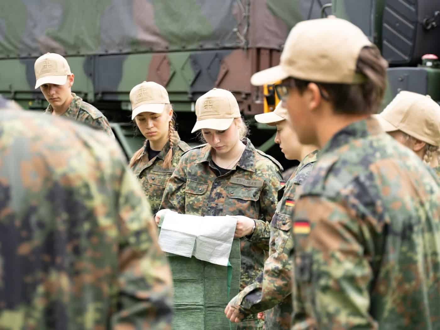 Eine Woche Bundeswehr: Camp begeistert Jugendliche in Sachsen
