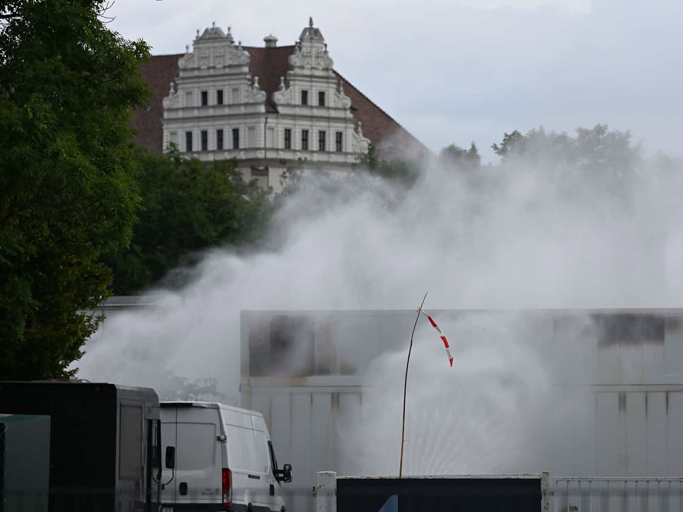 Feuerwehr kämpft mit neuen Risiken bei Batteriespeichern