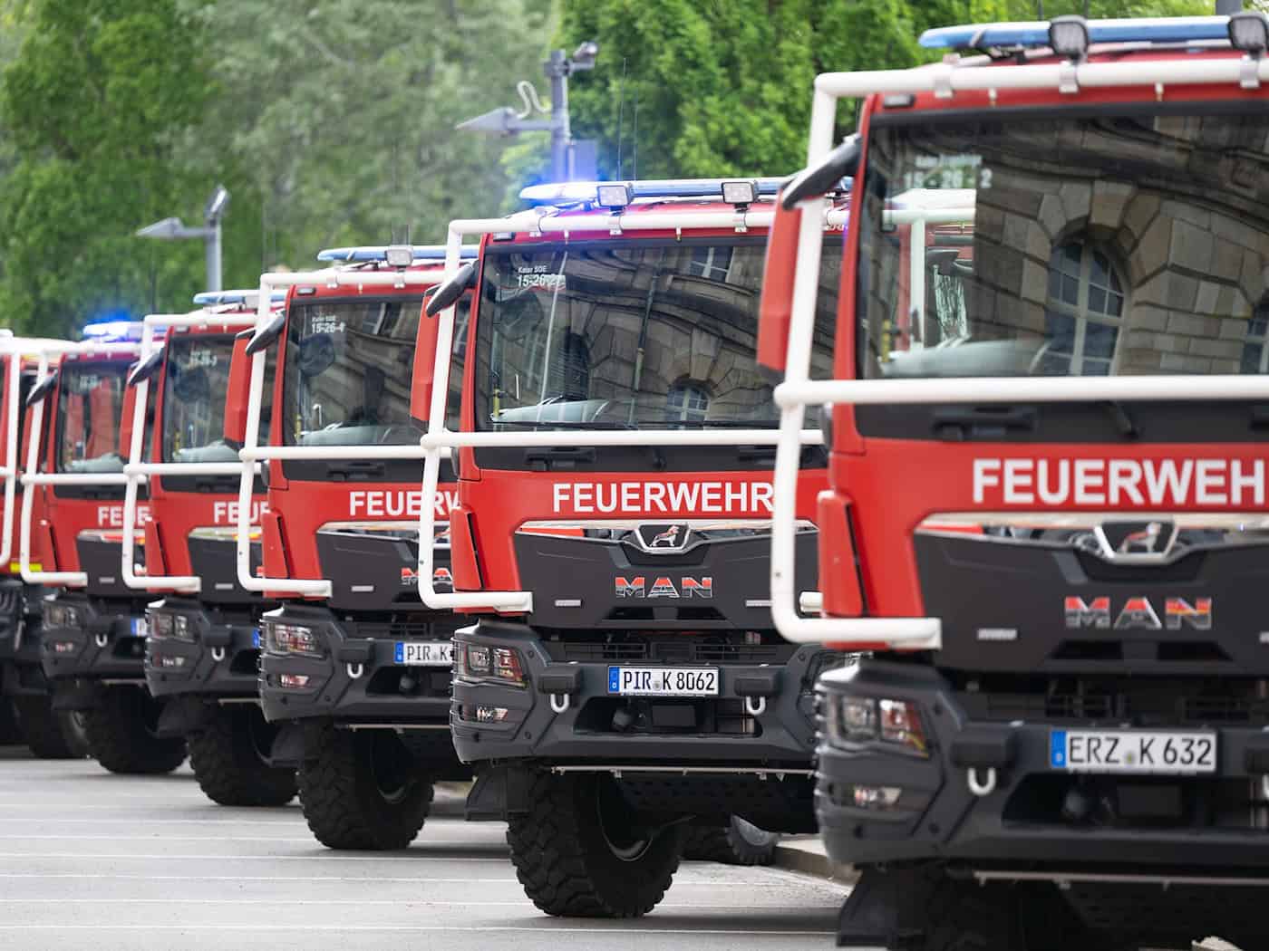 Sachsen rüstet Katastrophenschutz mit Hightech-Wagen auf
