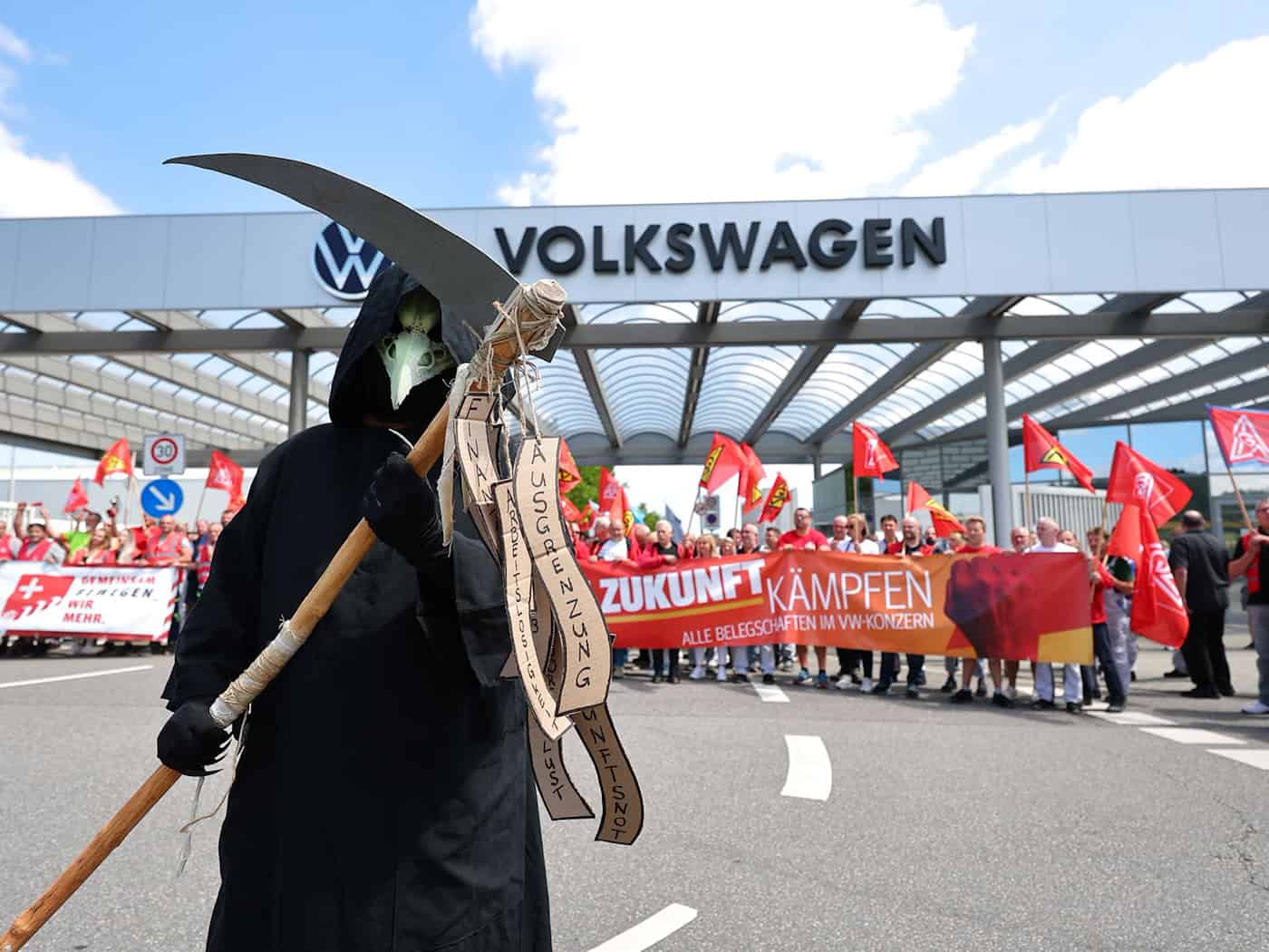 SPD zwučuje wótru kritiku na VW-čole