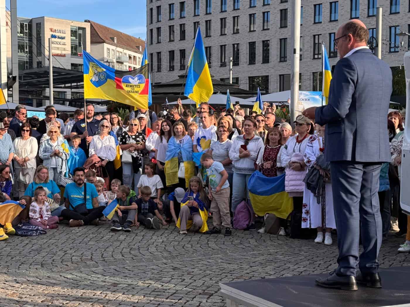 Ukrainische Fahnen
