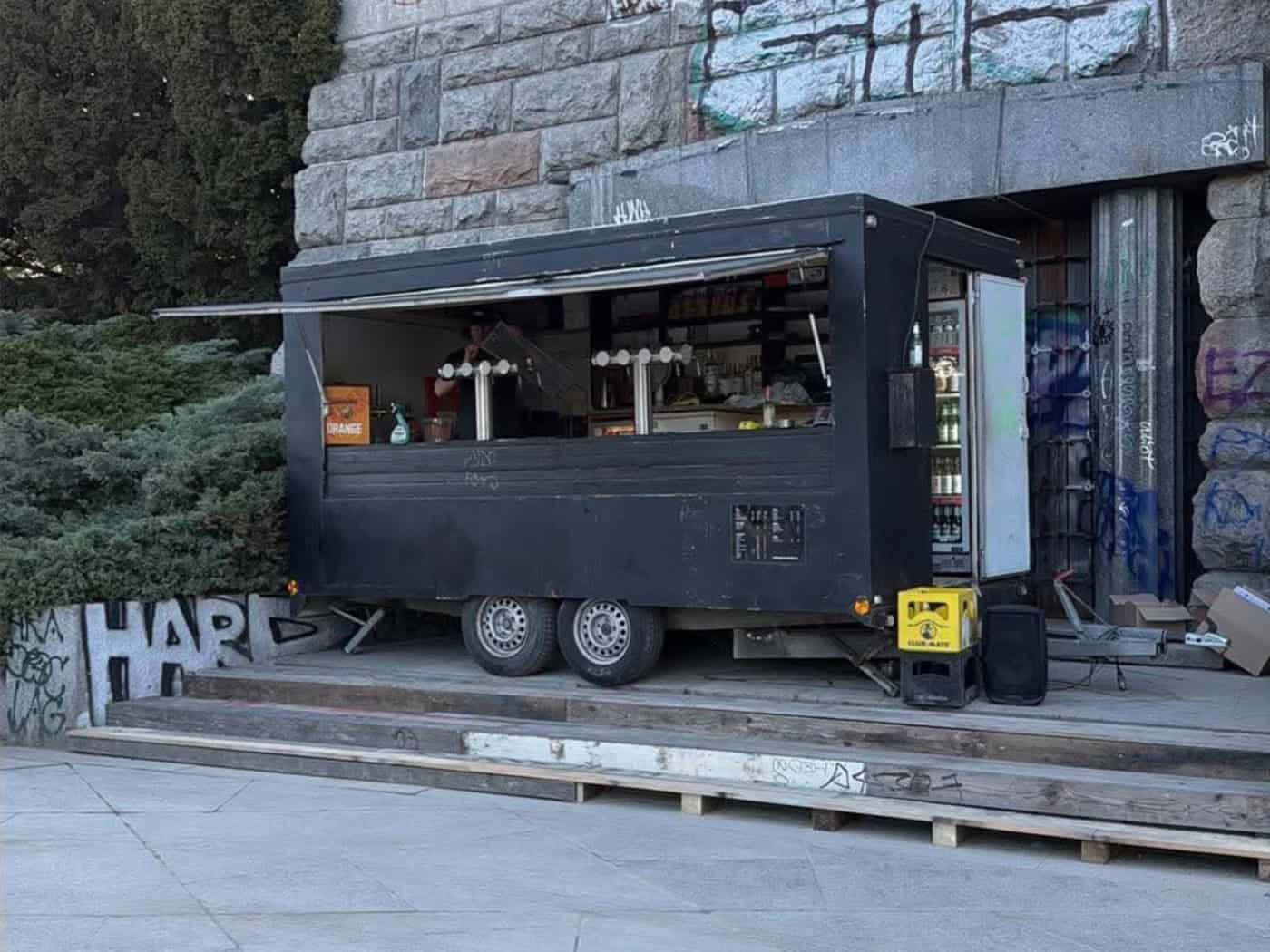 Prag lässt Kulturzentrum Stalin auf Letná weitermachen