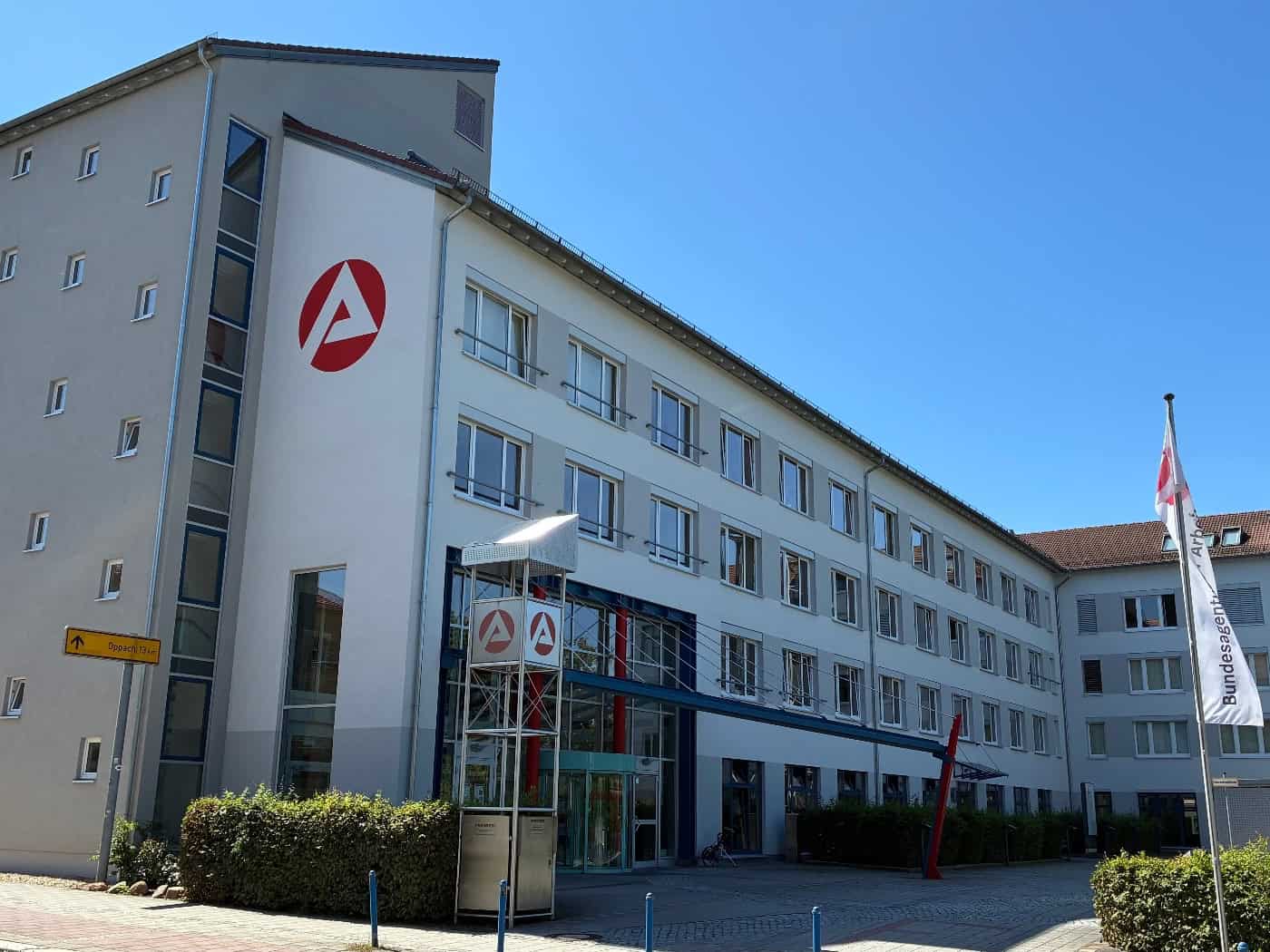 Kurzfristig noch Azubis finden – mit der Last Minute-Börse in der Arbeitsagentur