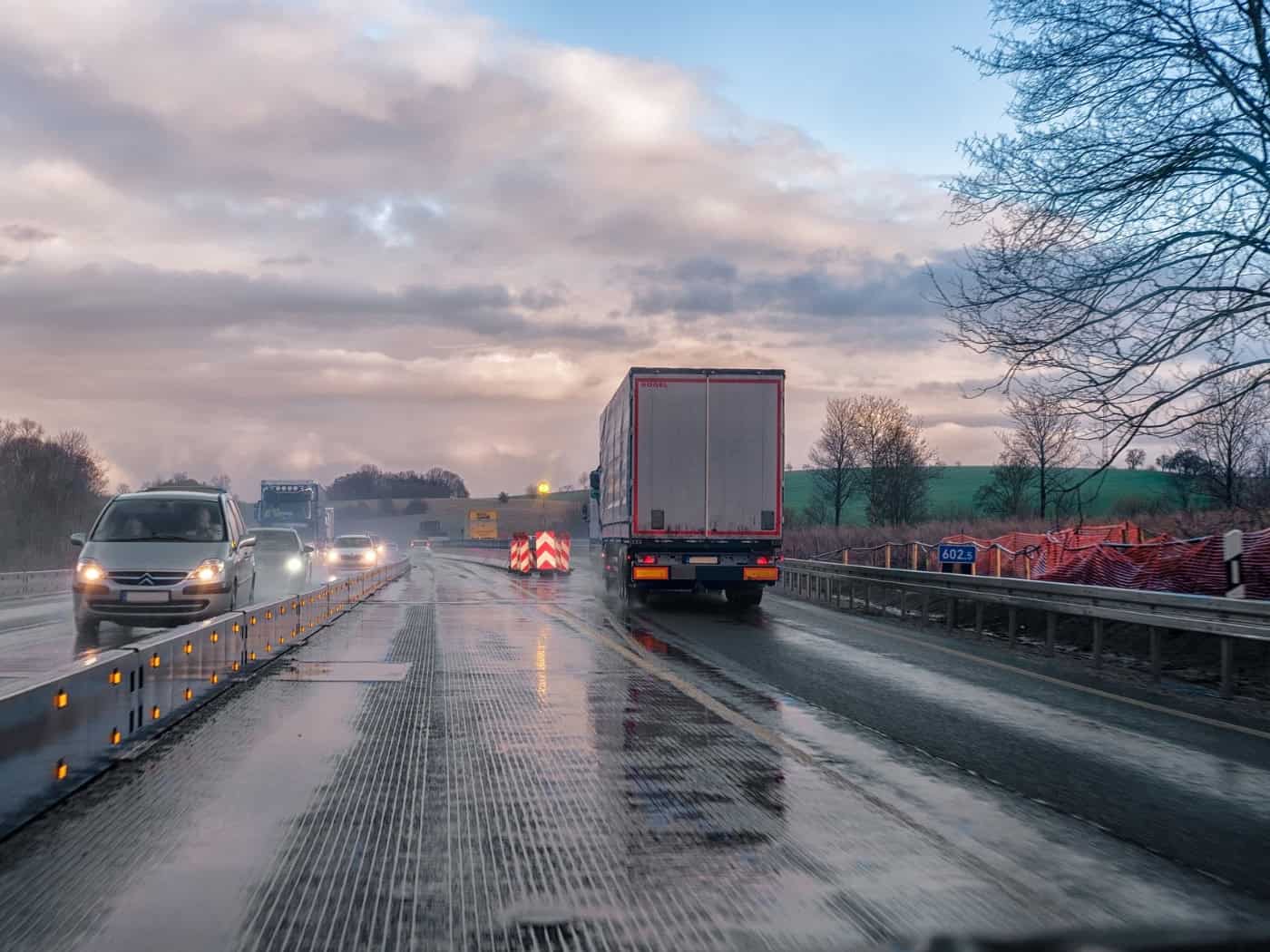 Fahrbahnschäden: A4 zwischen Glauchau-Ost und Hohenstein-Ernstthal gesperrt