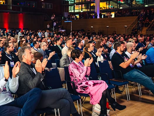Publikum Main Stage Brains on Silicon