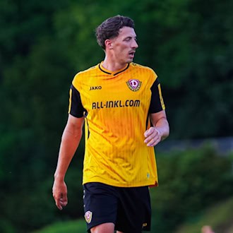 DFB Pokal: Dynamo Dresden Spieler Nicolai Rapp während des Spiels.