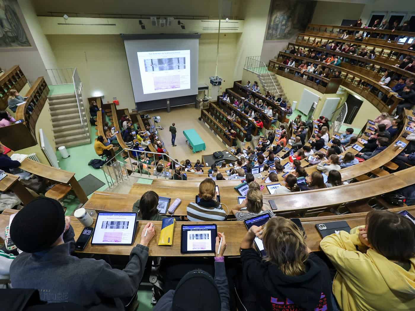 Hochschulen am Limit - Bündnis warnt vor weiteren Kürzungen